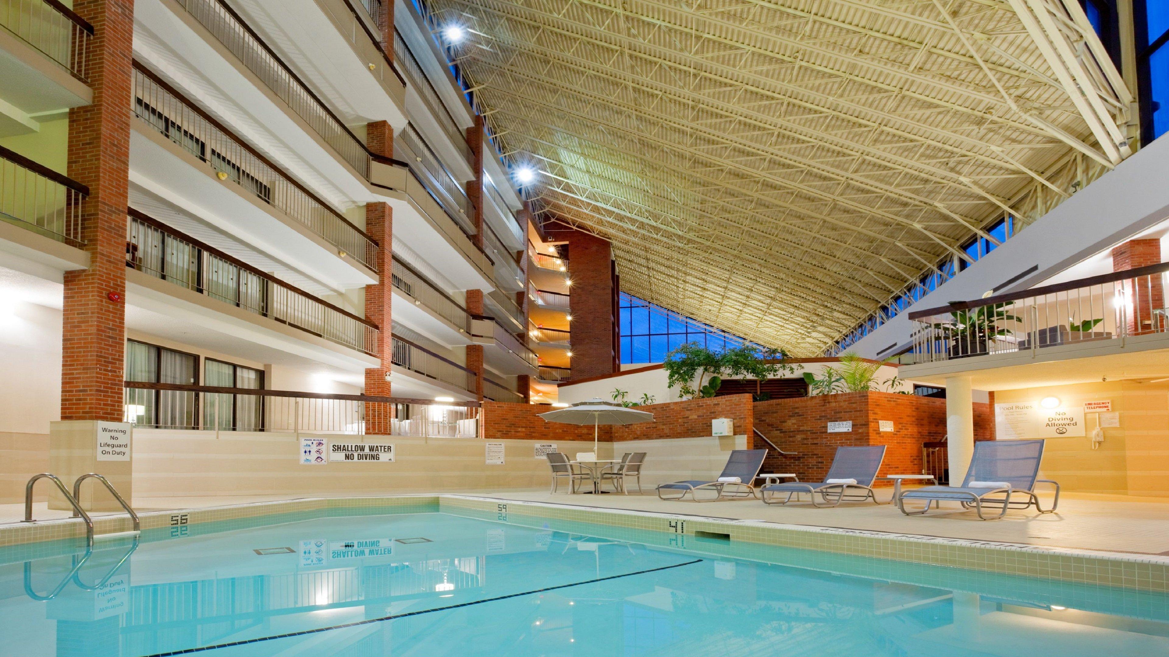Holiday Inn Oakville Centre By Ihg Kültér fotó