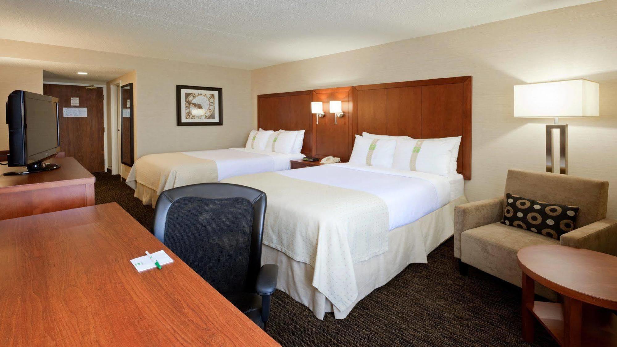 Holiday Inn Oakville Centre By Ihg Kültér fotó